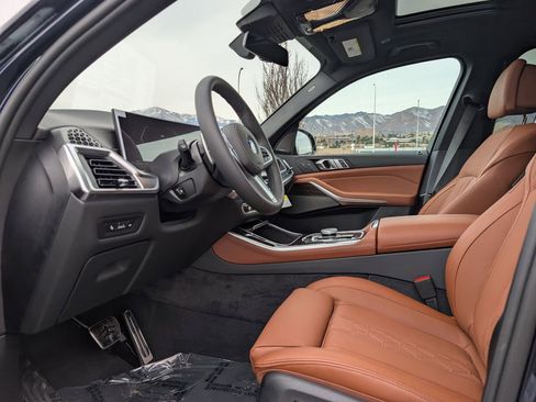New 2026 BMW X5 xDrive40i w/ M Sport Package image 10