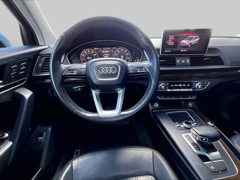 Used 2018 Audi Q5 2.0T Premium Plus w/ Premium Plus Package AWD/4WD image 6