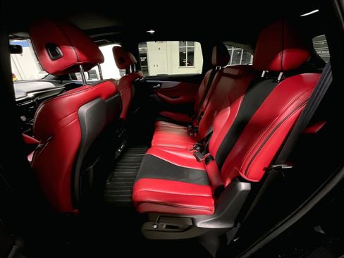 Used 2023 Acura MDX A-Spec image 15