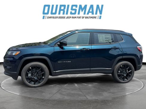 New 2026 Jeep Compass Latitude AWD/4WD image 3