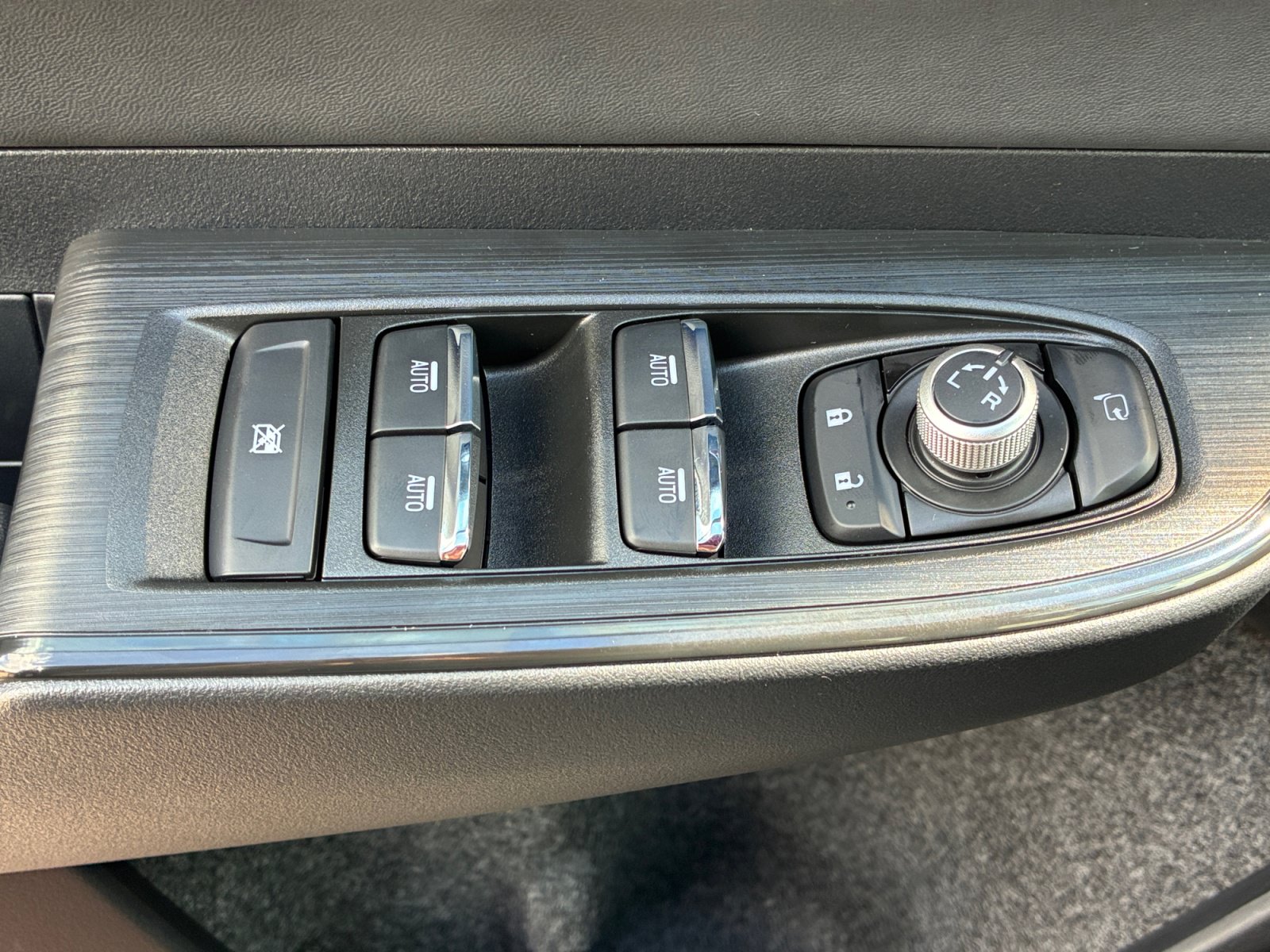 New 2026 Subaru Outback Touring XT AWD/4WD image 18