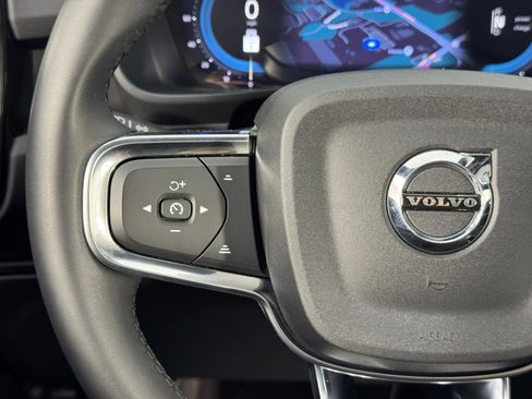 Used 2023 Volvo C40 P8 Recharge Ultimate w/ Protection Package Premier image 20