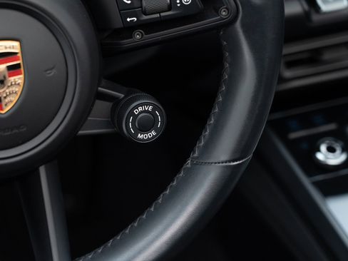 Certified 2024 Porsche 911 Targa 4 GTS AWD/4WD image 27