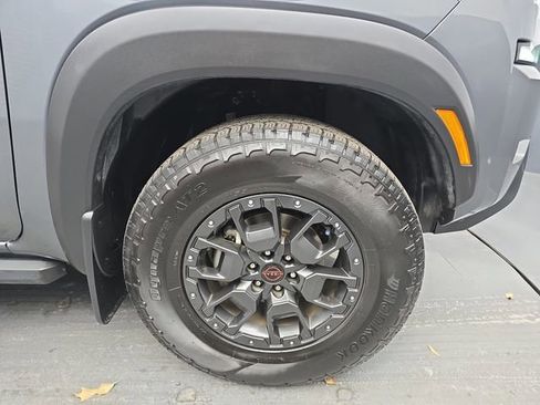 Used 2023 Nissan Frontier PRO-4X w/ Pro-4X Premium Package image 12