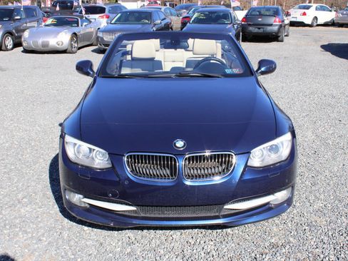 Used 2013 BMW 328i Convertible image 3