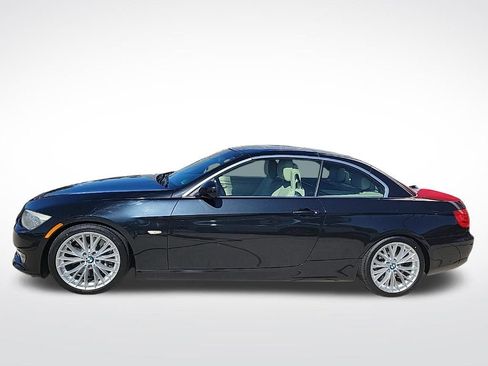 Used 2011 BMW 335i Convertible image 3