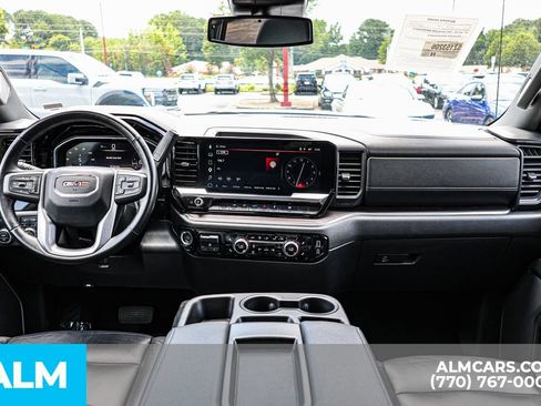 Used 2025 GMC Sierra 1500 SLT RWD image 28
