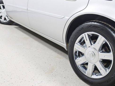 Used 2006 Cadillac DTS image 13