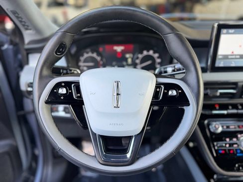Used 2022 Lincoln Corsair AWD w/ Equipment Group 101A image 15