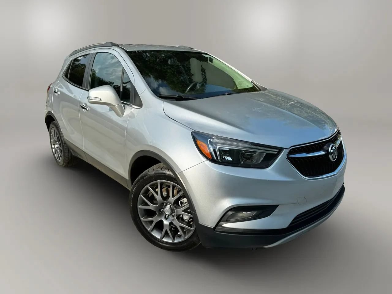 Used 2019 Buick Encore Sport Touring FWD image 8