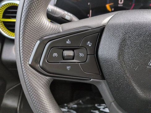 Used 2024 Chevrolet Trax LT FWD image 22