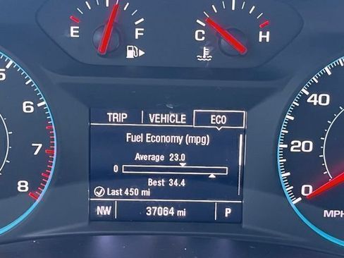 Used 2022 Chevrolet Malibu LS FWD image 13
