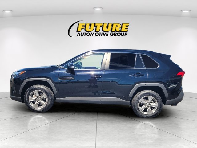 Used 2024 Toyota RAV4 XLE w/ Convenience Package AWD/4WD image 6