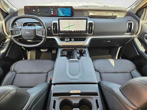 New 2027 Ford Expedition Max Platinum w/ Driver's Package AWD/4WD image 15