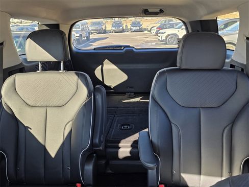 Certified 2025 Hyundai Palisade XRT image 9
