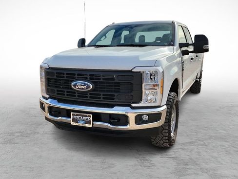New 2026 Ford F350 XL w/ XL Off-Road Package AWD/4WD image 4