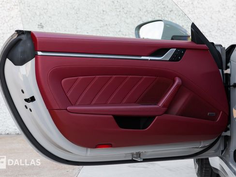 Used 2024 Porsche 911 Turbo S image 22