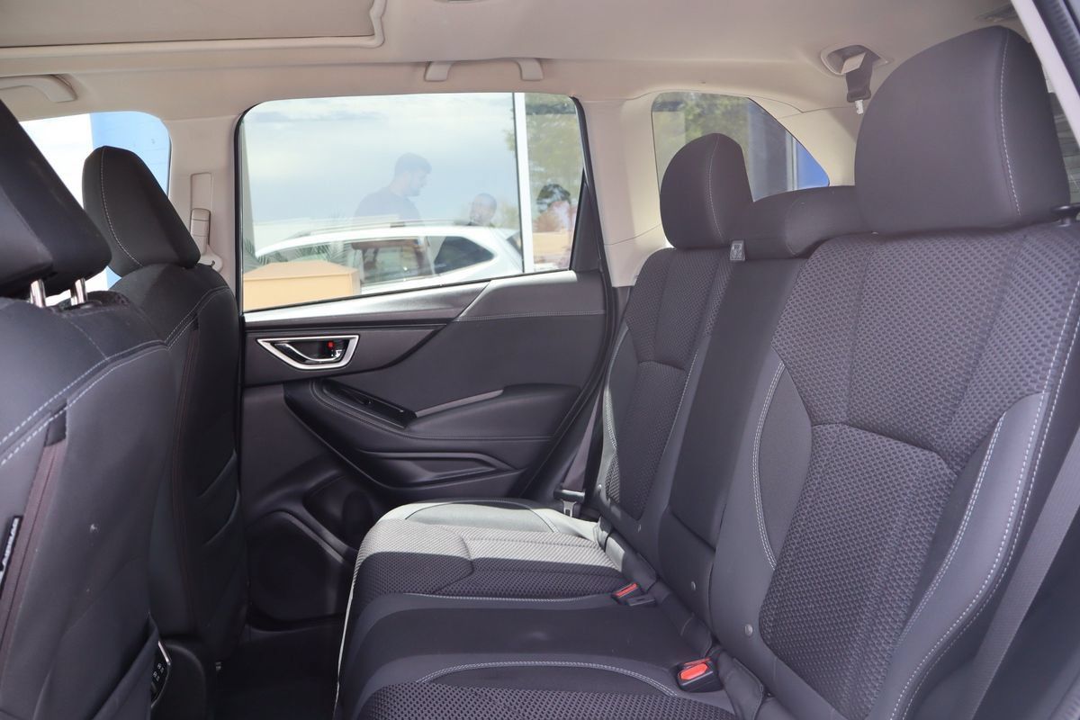 Used 2021 Subaru Forester Premium AWD/4WD image 17