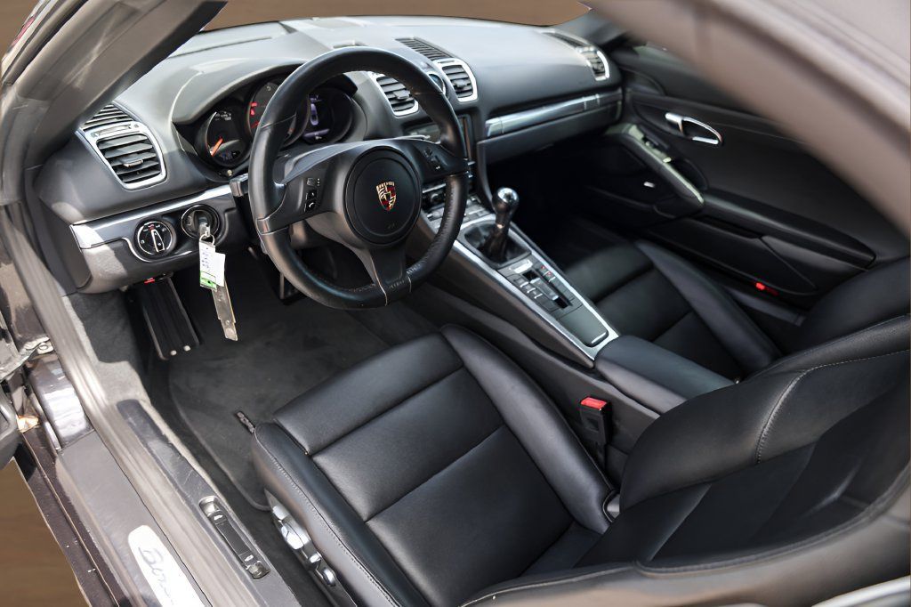 Used 2014 Porsche Boxster S RWD image 10