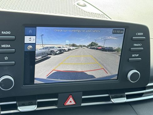 New 2026 Hyundai Elantra Hybrid FWD image 19