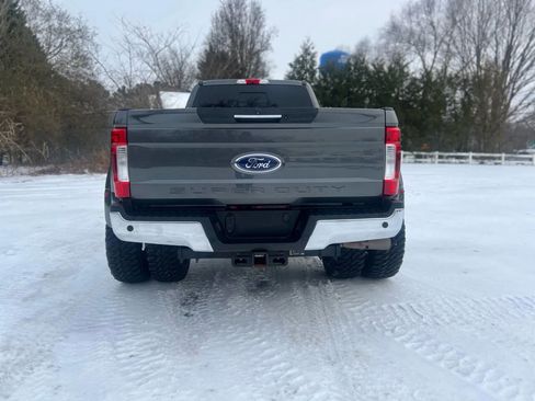 Used 2019 Ford F350 Lariat w/ Lariat Ultimate Package image 6