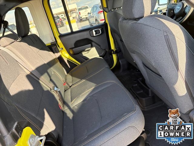 Used 2024 Jeep Wrangler Unlimited AWD/4WD image 11
