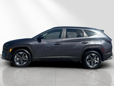 Used 2025 Hyundai Tucson SEL AWD/4WD image 7