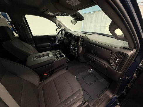 Used 2023 Chevrolet Silverado 1500 Custom image 8