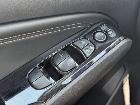 Used 2021 Nissan Altima 2.5 SL FWD image 14