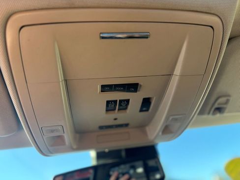 Used 2016 GMC Sierra 2500 Denali w/ Driver Alert Package image 19