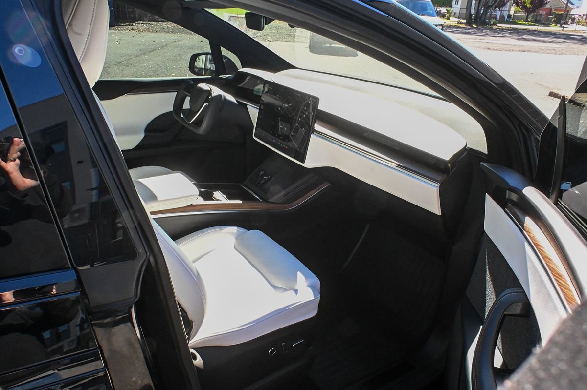 Used 2022 Tesla Model X AWD/4WD image 20
