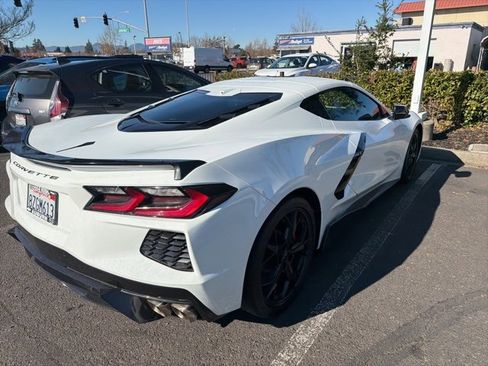 Used 2022 Chevrolet Corvette Stingray Preferred Cpe w/ Z51 Performance Package image 7