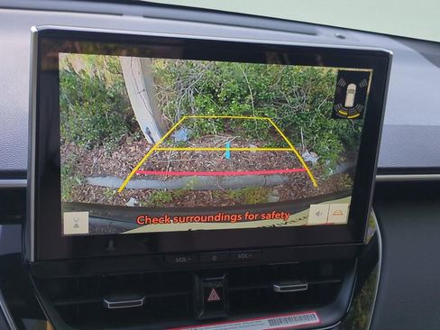 Certified 2026 Toyota Corolla Cross XLE w/ Convenience Package AWD/4WD image 18