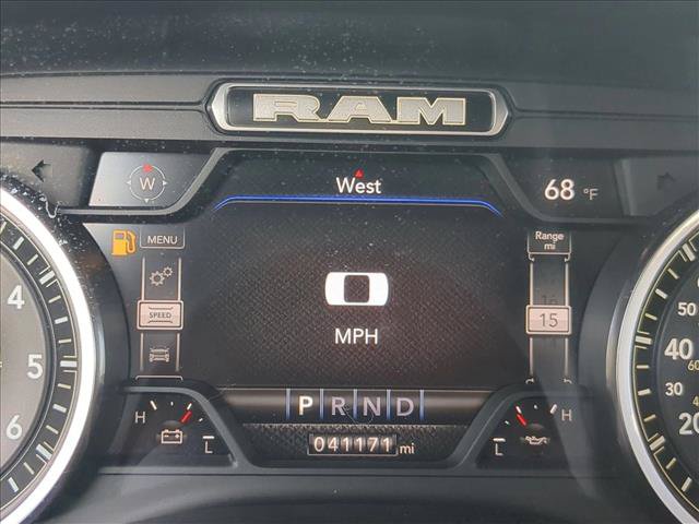 Used 2022 RAM 1500 Laramie AWD/4WD image 10