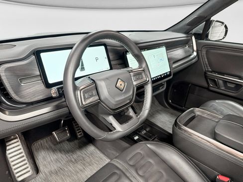 Used 2024 Rivian R1S Adventure AWD/4WD image 19