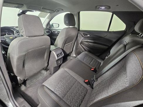 Used 2024 Chevrolet Equinox LT image 25
