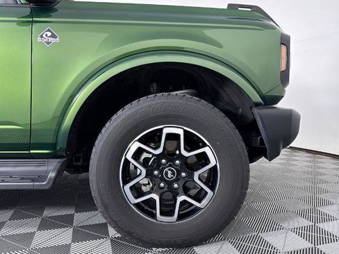 Certified 2025 Ford Bronco Outer Banks AWD/4WD image 19