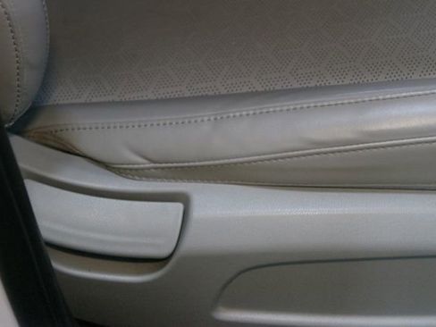Used 2021 Kia Sorento S w/ Panoramic Sunroof Package AWD/4WD image 12