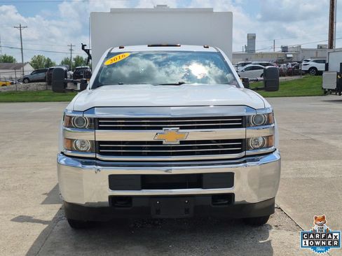 Used 2016 Chevrolet Silverado 3500 W/T RWD image 2