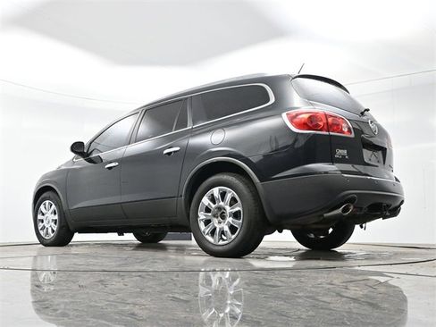 Used 2011 Buick Enclave CXL image 13