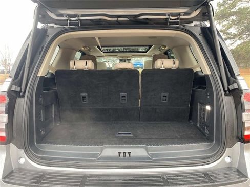 Certified 2024 Ford Expedition Limited image 7