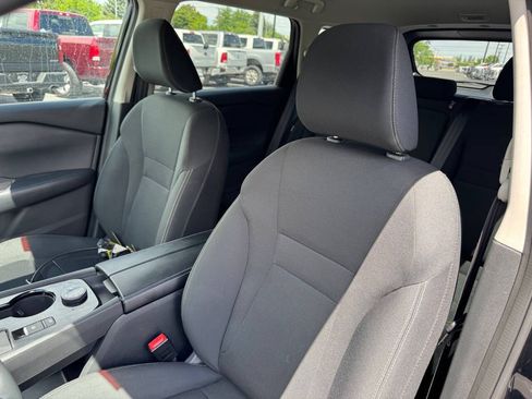 Used 2024 Nissan Rogue S AWD/4WD image 10