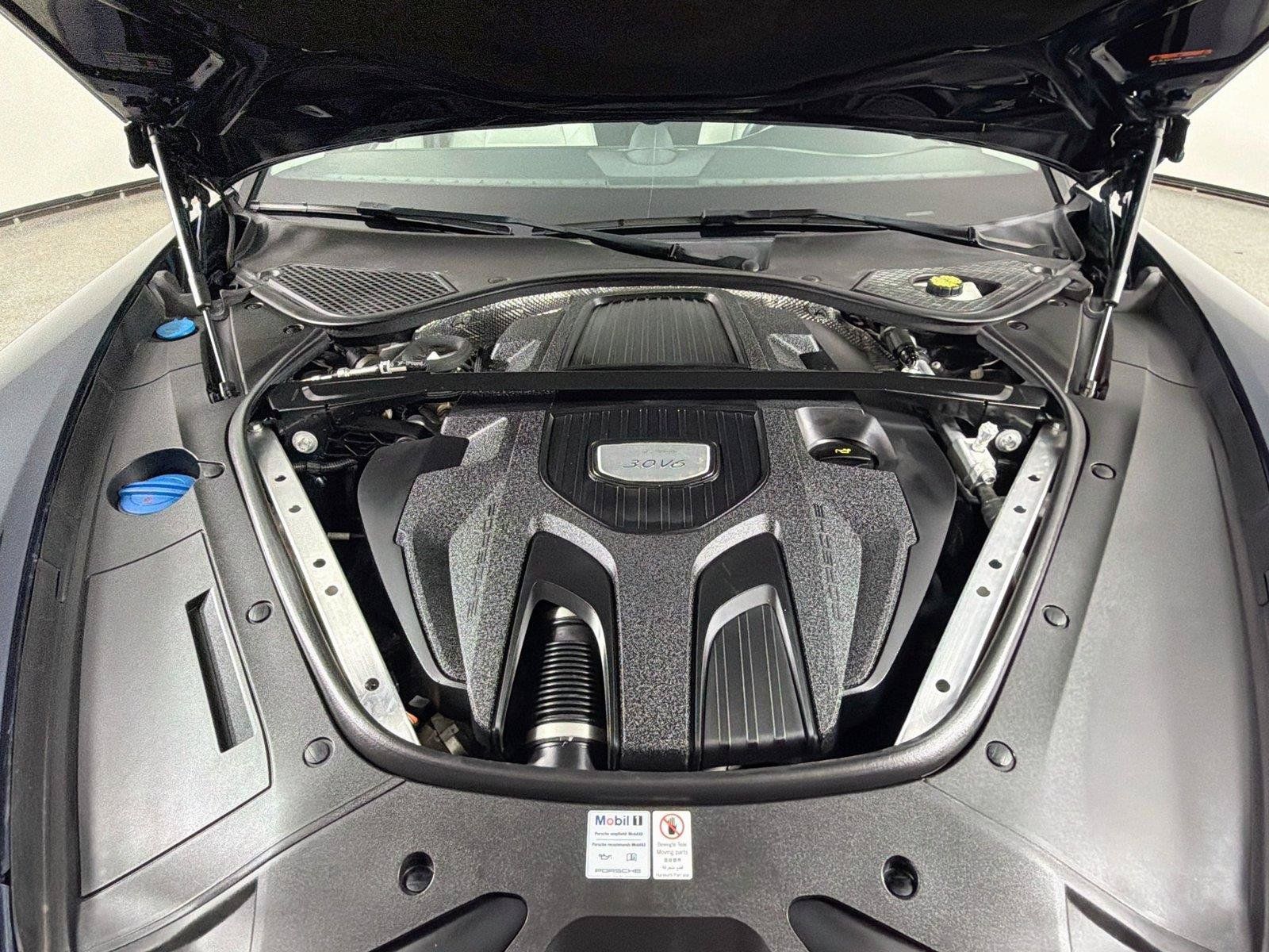 Certified 2020 Porsche Panamera 4 AWD/4WD image 37
