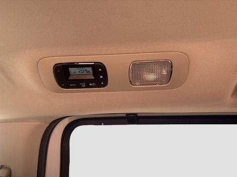 Used 2025 Honda Odyssey Elite image 27
