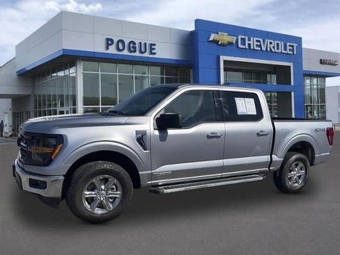 Used 2025 Ford F150 XLT w/ Equipment Group 301A Standard AWD/4WD image 4