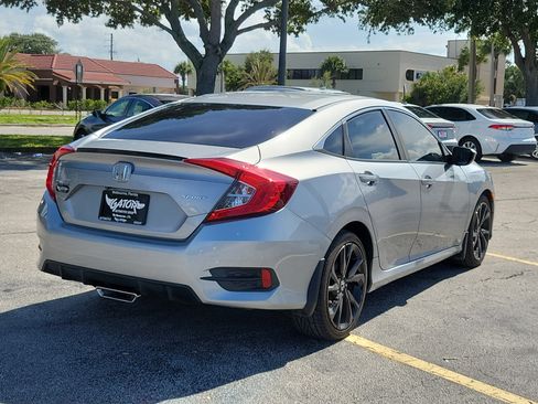 Used 2020 Honda Civic Sport image 4