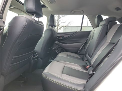 Certified 2025 Subaru Outback Onyx Edition image 10