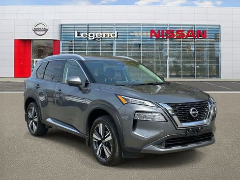 Used 2023 Nissan Rogue SL w/ SL Premium Package image 1