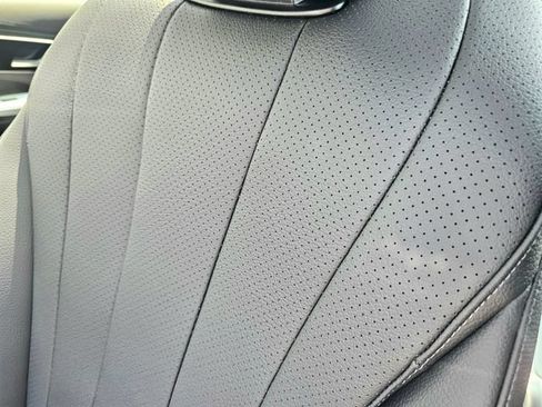 New 2026 Mercedes-Benz E 350 4MATIC Sedan image 18