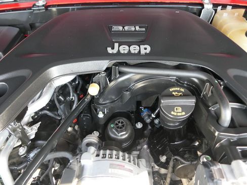 Used 2020 Jeep Wrangler Unlimited Rubicon AWD/4WD image 31
